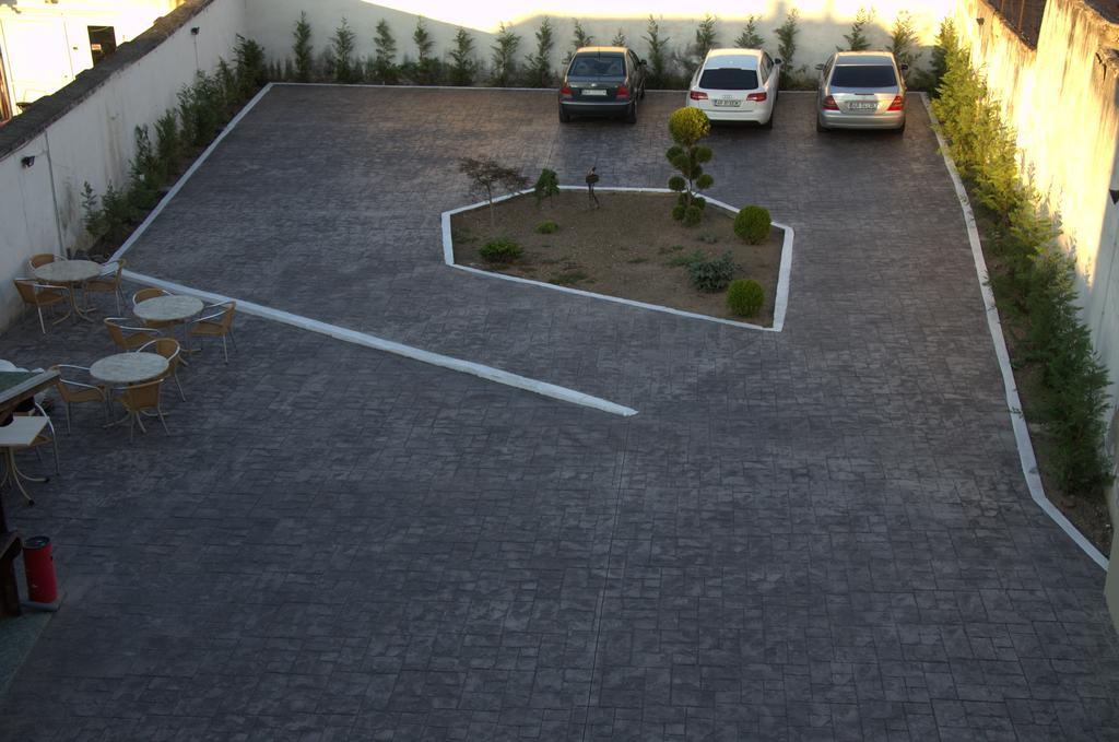 Pensiune Xe-Mar Arad Esterno foto