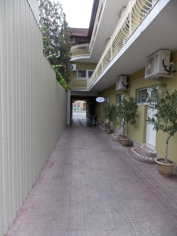 Pensiune Xe-Mar Arad Esterno foto